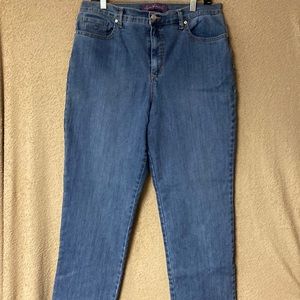 Gloria Vanderbilt Jeans, 14
